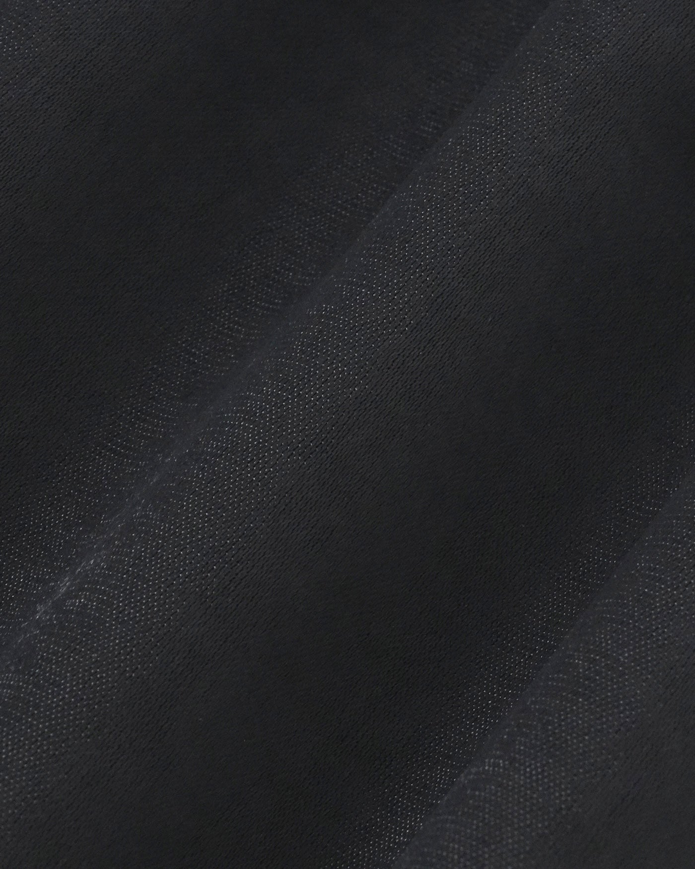 Schwarzes A-Linien-Maxikleid zum Hineinschlüpfen