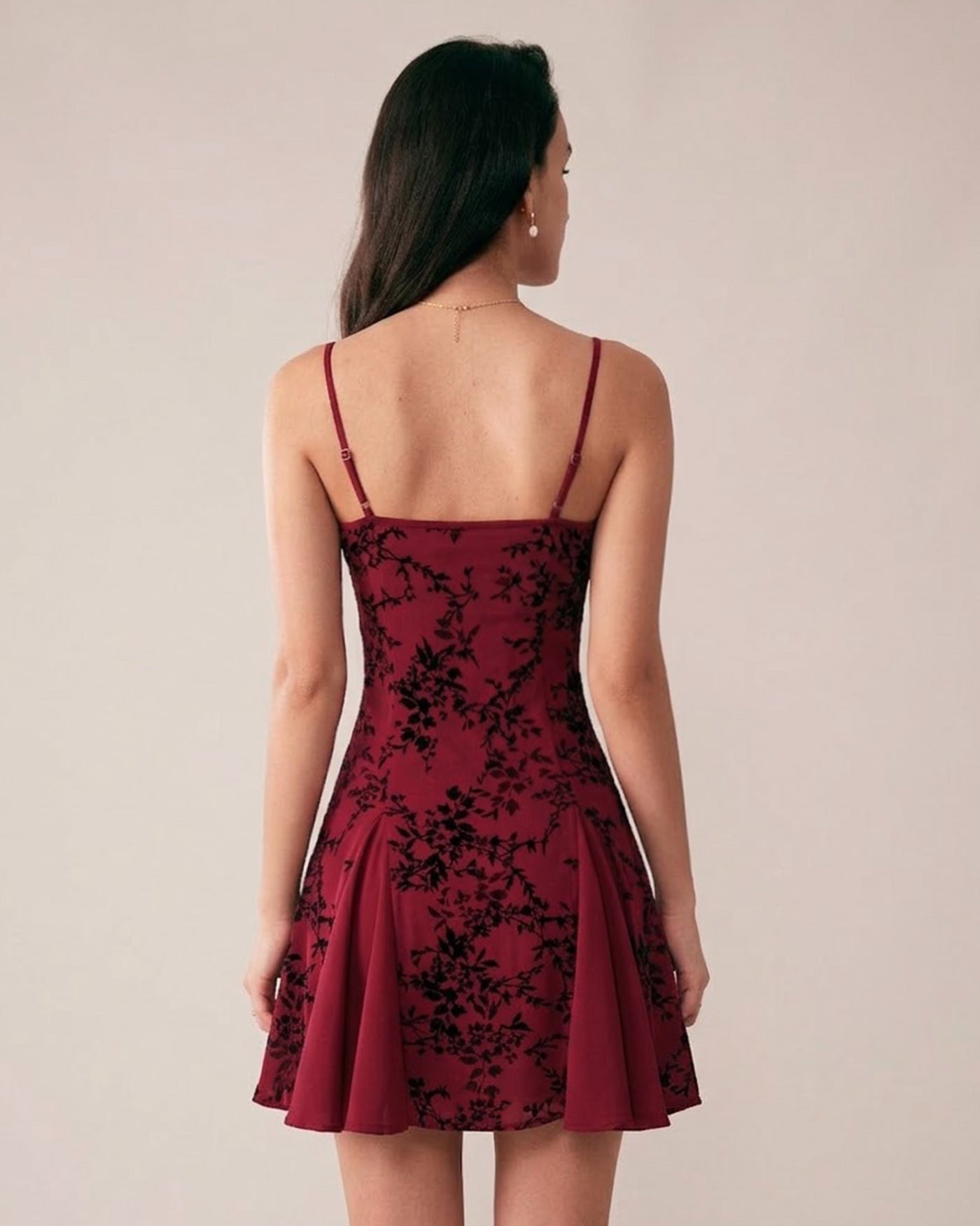 Blumen-Minikleid in Weinrot