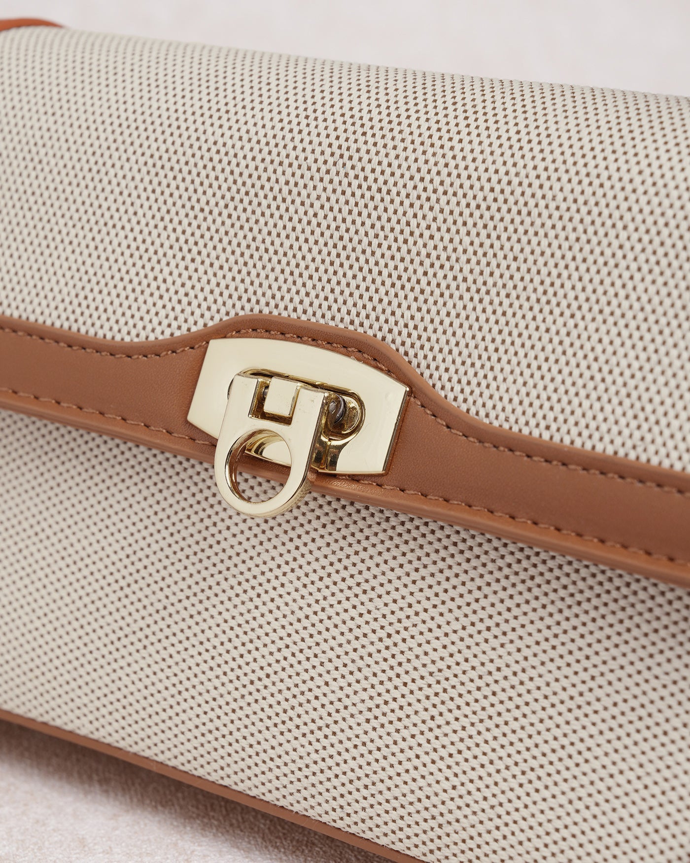 Braune Handtaschen