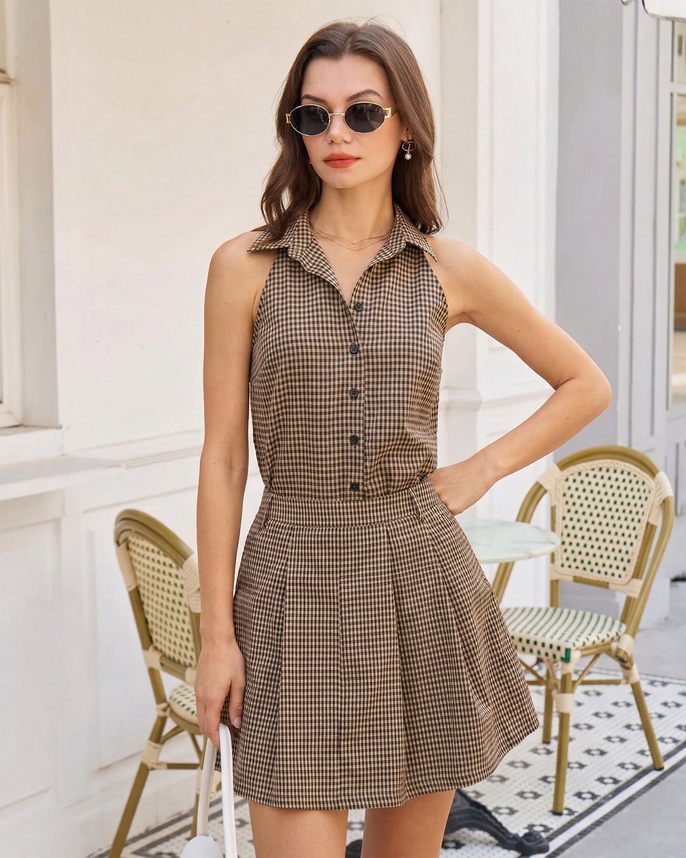 Braune Bluse mit Karokragen