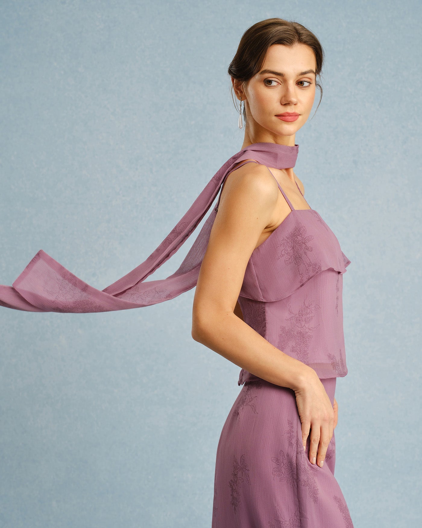 Violettes Neckholder-Top mit eckigem Ausschnitt