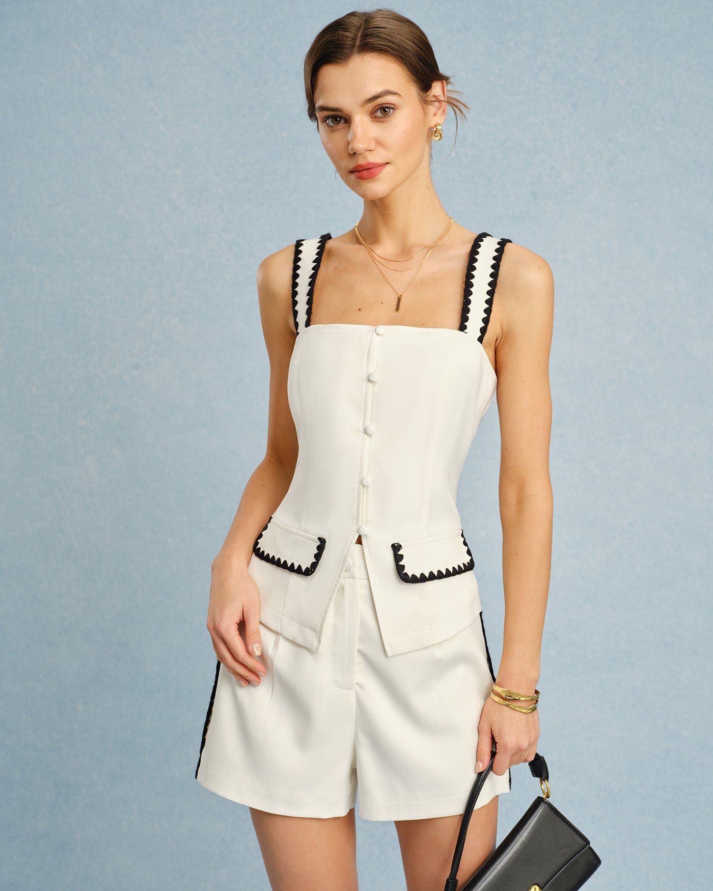 Beiges Camisole-Top mit eckigem Ausschnitt und Kontrastdetails