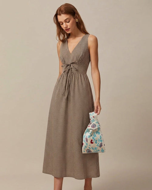 Braunes V-Ausschnitt Maxikleid mit Karomuster