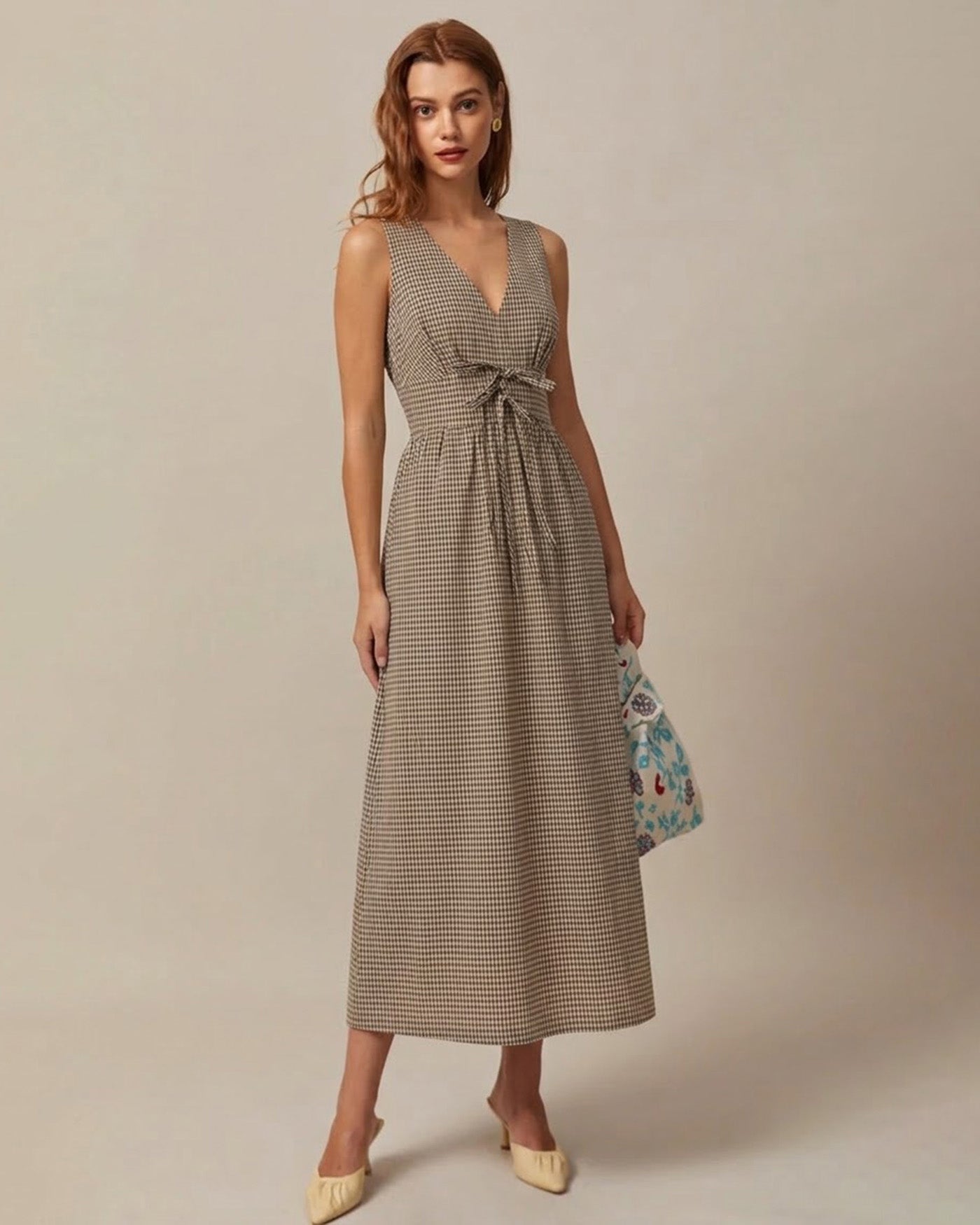 Braunes V-Ausschnitt Maxikleid mit Karomuster