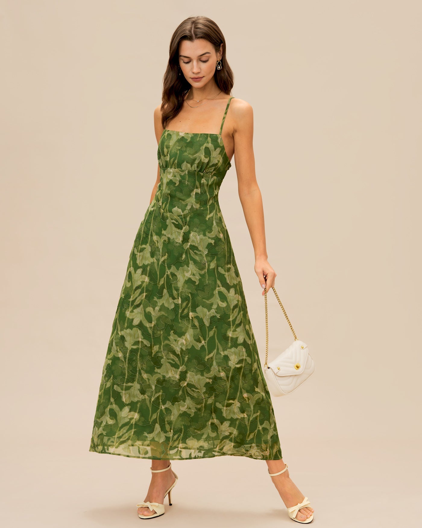 Grünes florales X-Kreuz-Maxikleid mit Spaghettiträgern