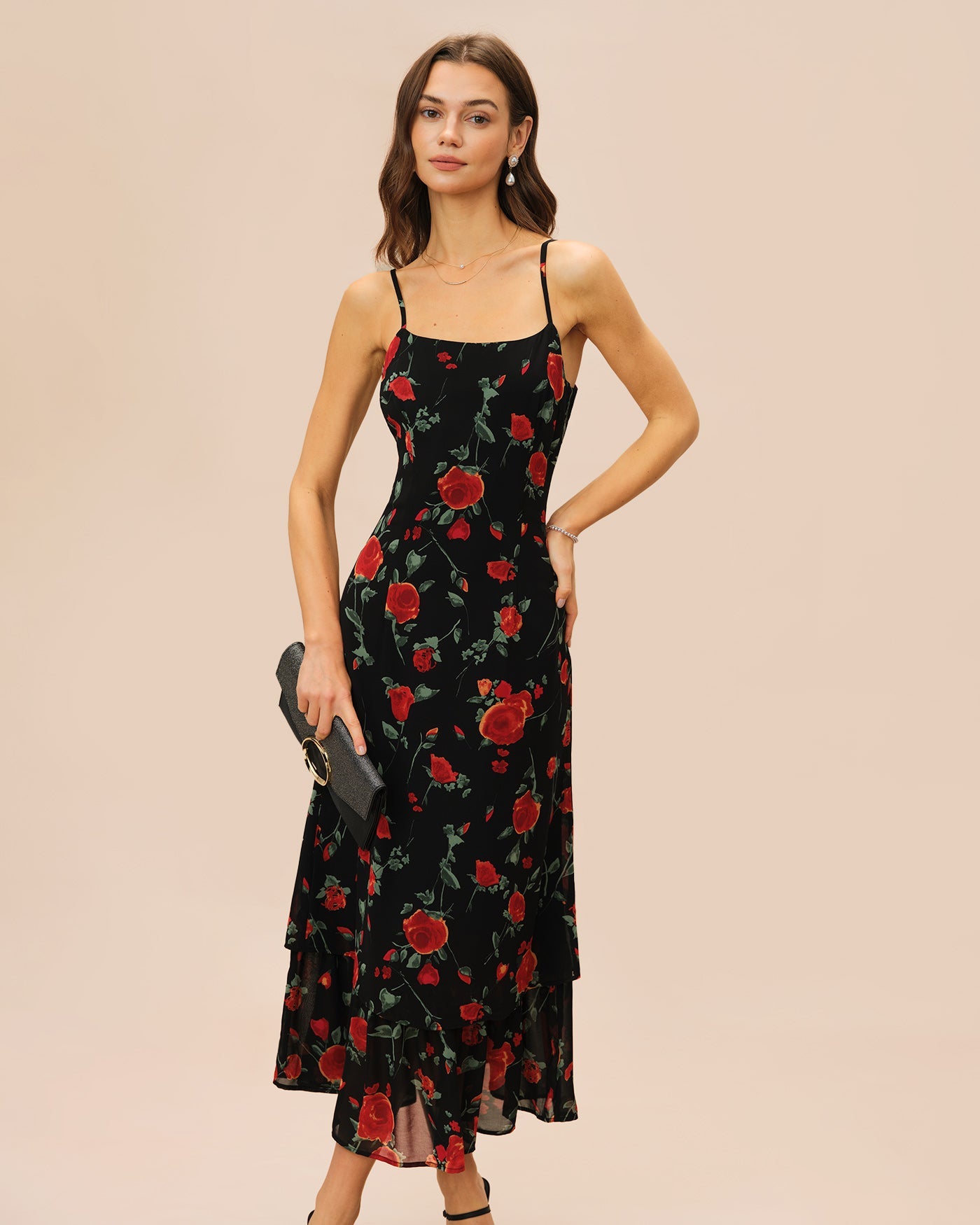 Schwarzes geblümtes Slip-Maxikleid aus Chiffon