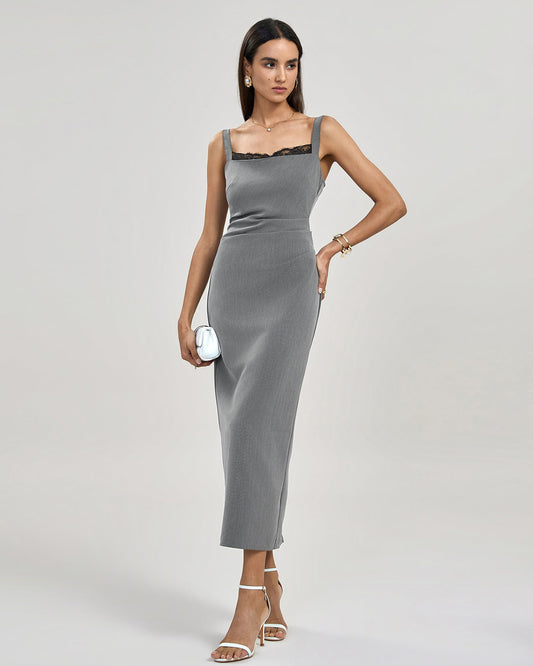 Graues plissiertes Slip-Maxikleid