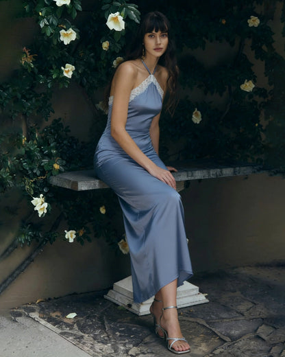 Blaues Neckholder-Slip-Midikleid