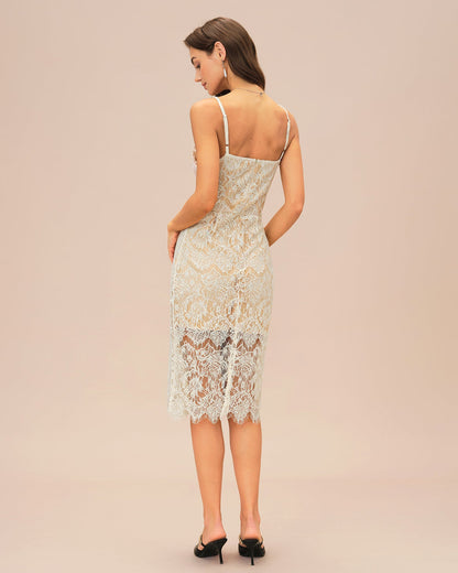 Off-weißes, strukturiertes Midikleid mit Blumenmuster