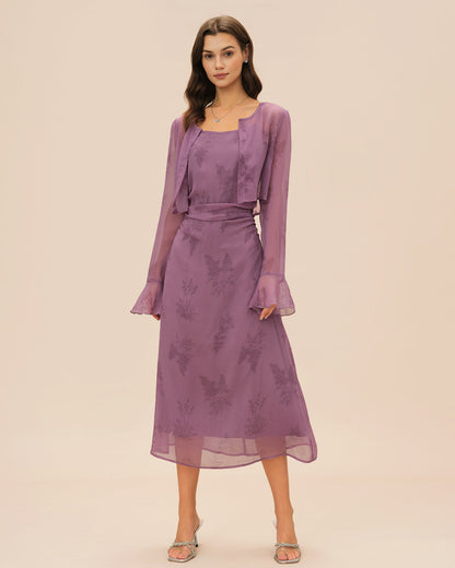 Lila geblümtes gerafftes Slip-Midikleid