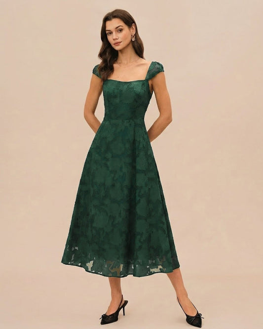 Grünes Jacquard-Midi-Kleid mit Kappenärmeln