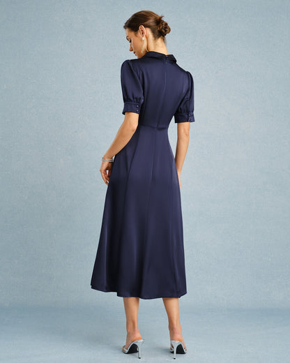 Marineblaues Satin-Midikleid mit Puffärmeln und Kragen