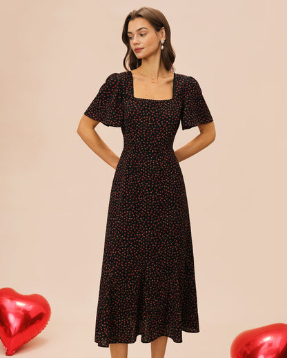 Schwarzes Midi-Kleid mit eckigem Ausschnitt, Schmetterlingsärmeln und Blumenmuster