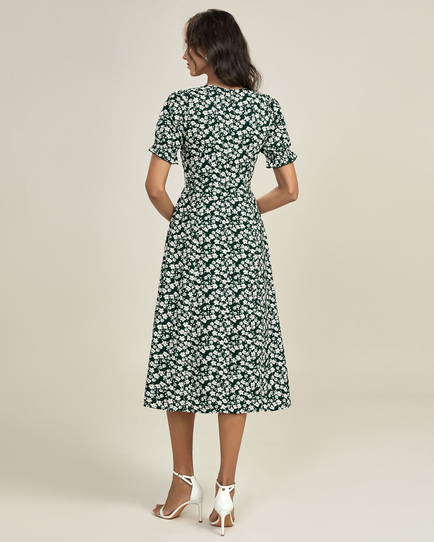 Grünes Blumen-Midi-Kleid mit V-Ausschnitt