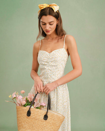 Gelbes geblümtes Slip-Midikleid mit Herzausschnitt