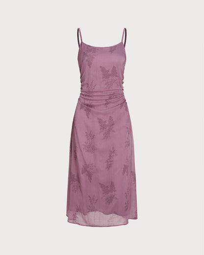 Lila geblümtes gerafftes Slip-Midikleid