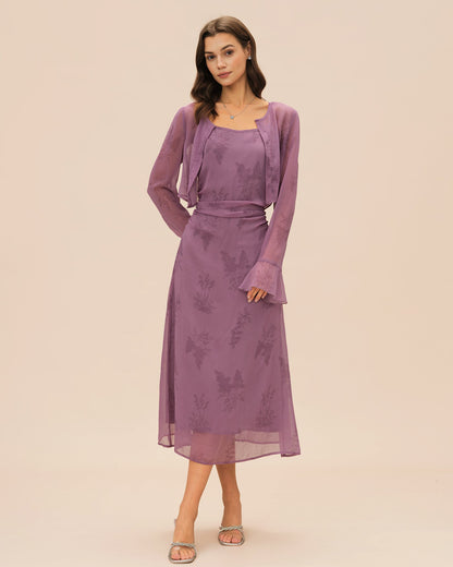 Lila geblümtes gerafftes Slip-Midikleid