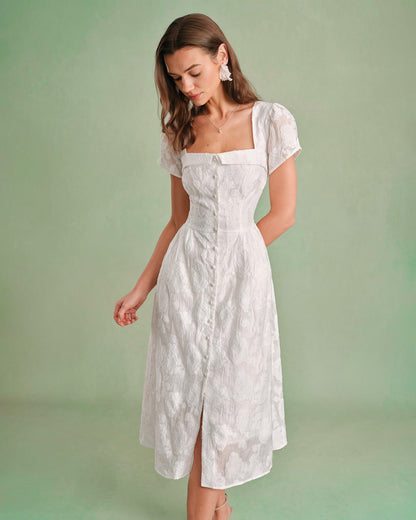 Weißes Midikleid mit eckigem Ausschnitt und überkreuzten Trägern