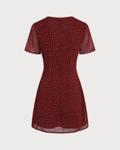 Rotes Neckholder-Minikleid mit Blumenmuster
