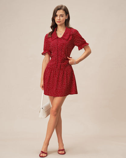 Roter Minirock mit gerafften Polka Dots
