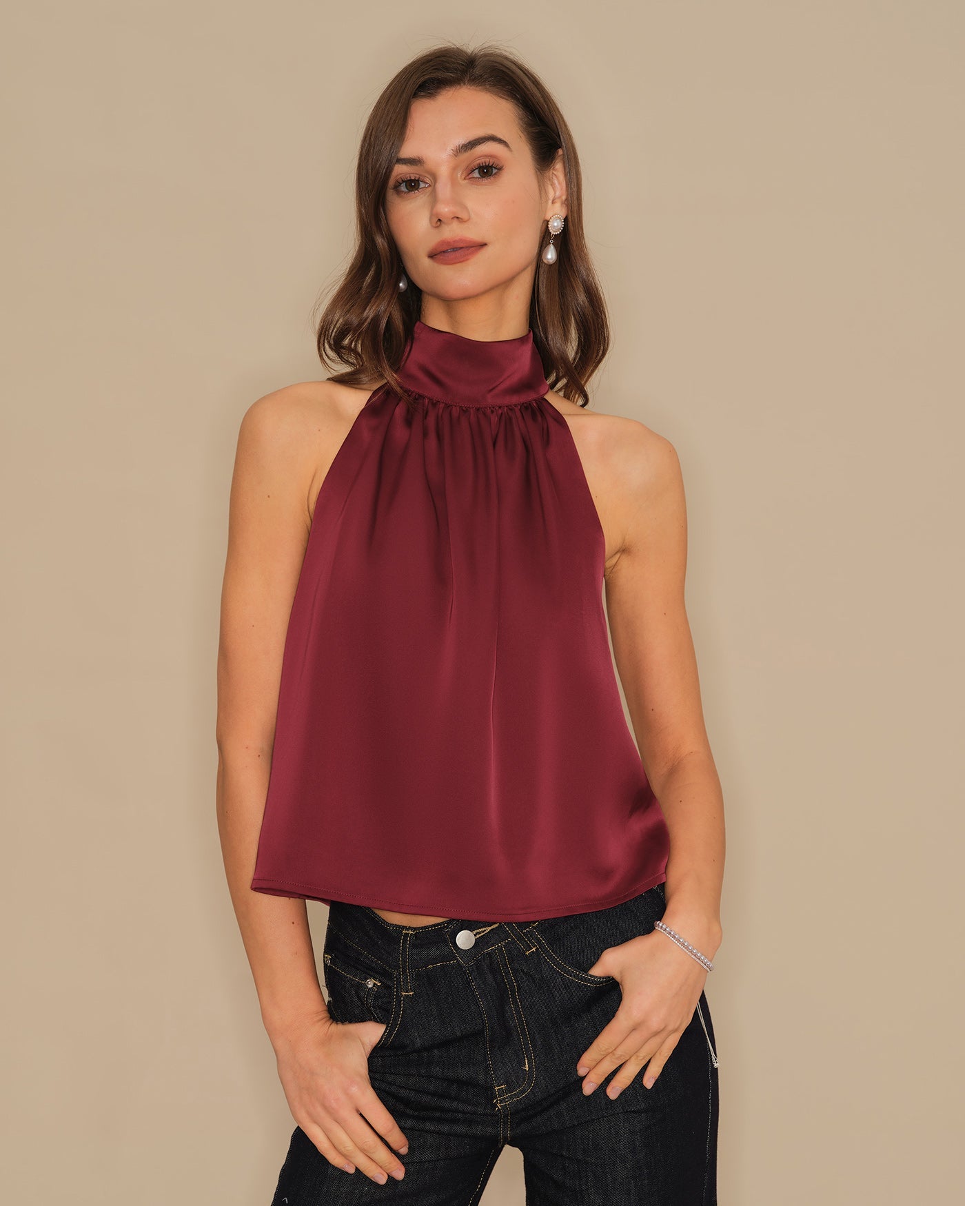Weinrotes Schildkröten-Schleife-Satin-Tanktop